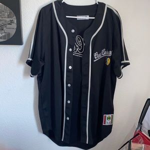 Cross Colours baseball jersey 🙌🏾